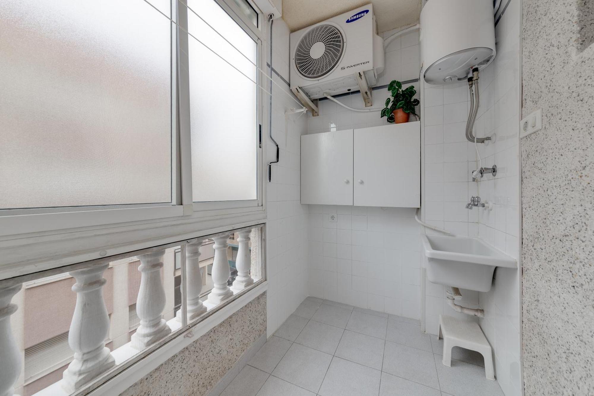 Lovely Apartment Near The Sea Torrevieja Exterior photo