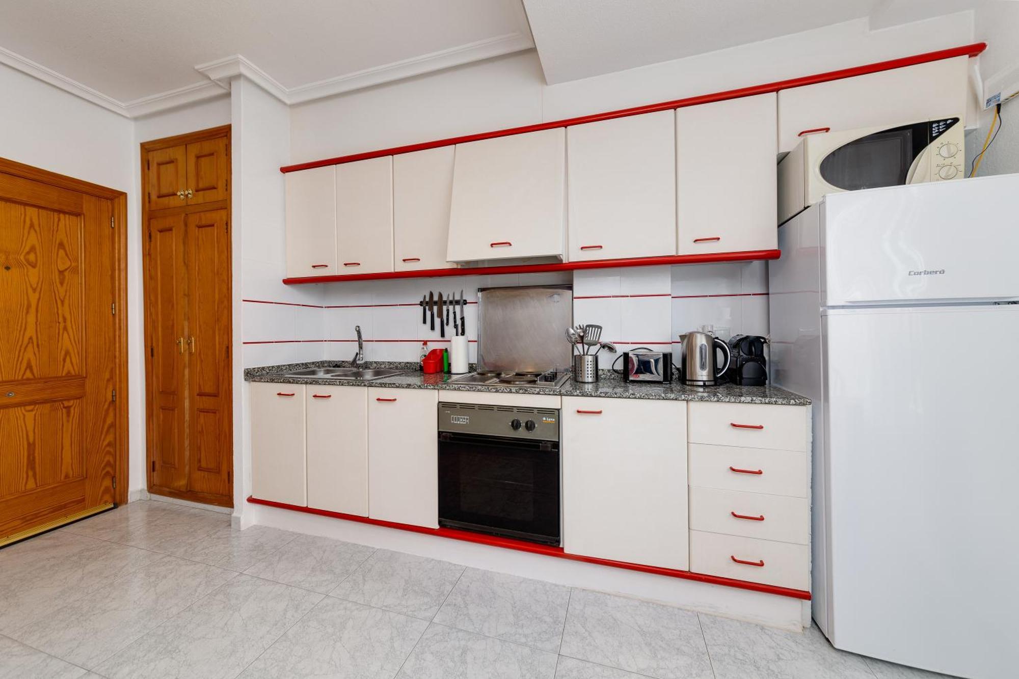 Lovely Apartment Near The Sea Torrevieja Exterior photo